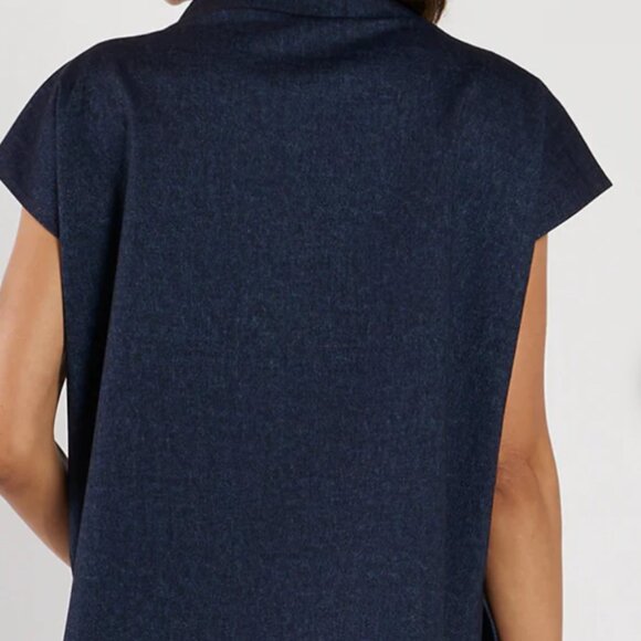 Jude Connally Denim Top. Size M. Navy. NWT. - Picture 4 of 6